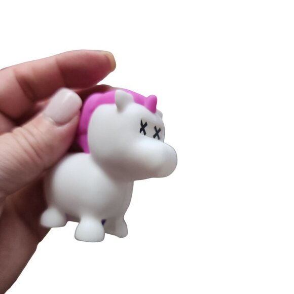 McDonald's 2023 Adopt me! Toy Unicorn & Toy Lion Happy Meal Figures NEW - Picture 11 of 14